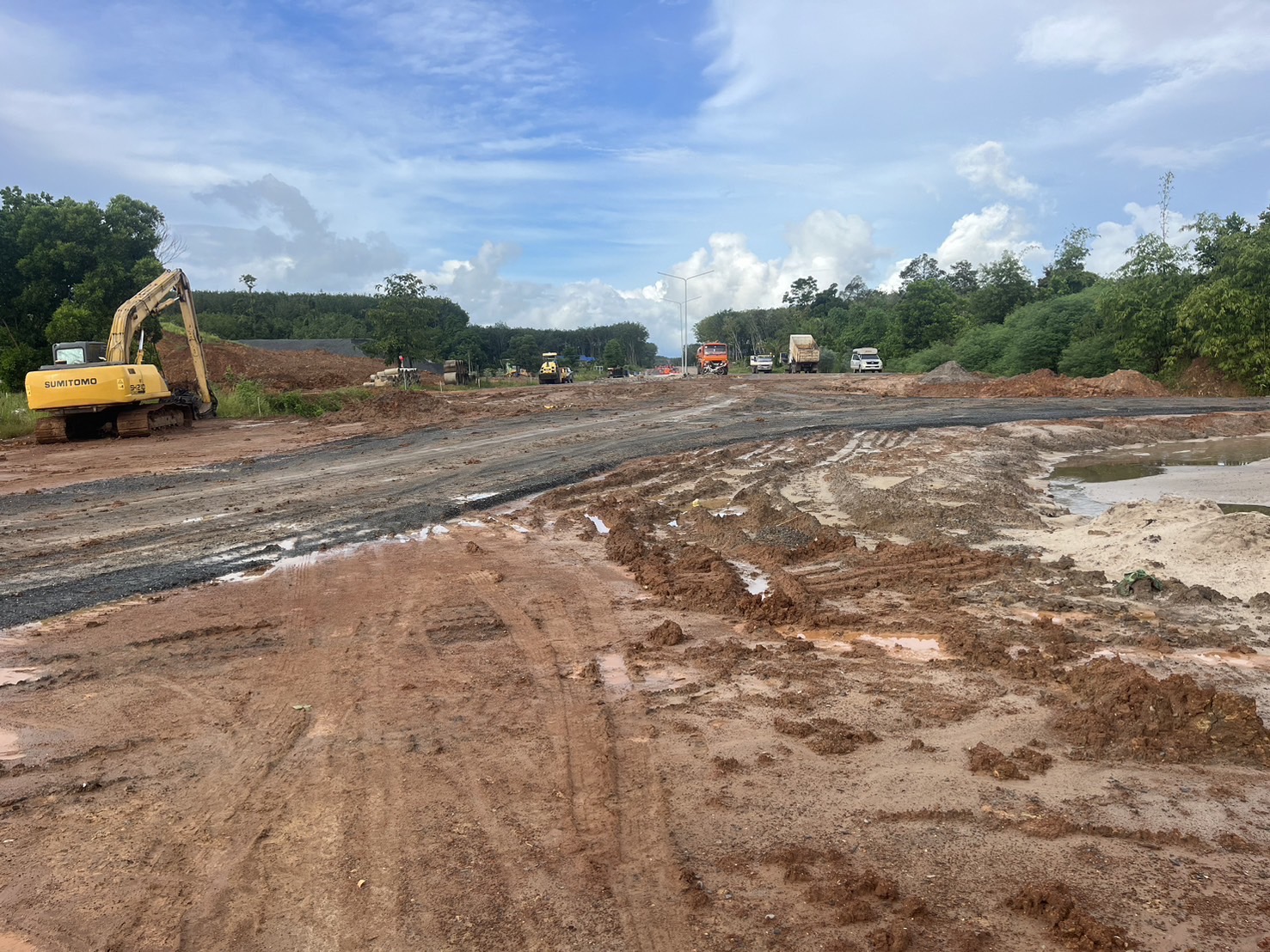 รูป 100 เมตรประจำเดือน ก.ย. 2568